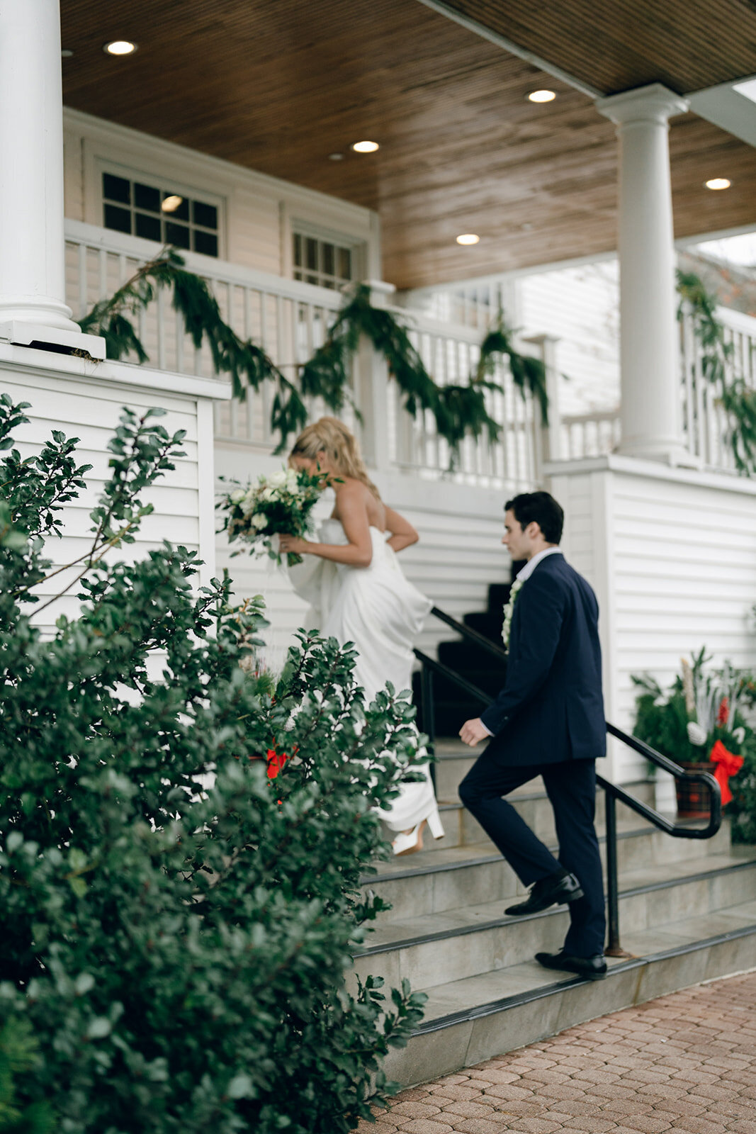 christmas-wedding-springfield-country-club-ma-5