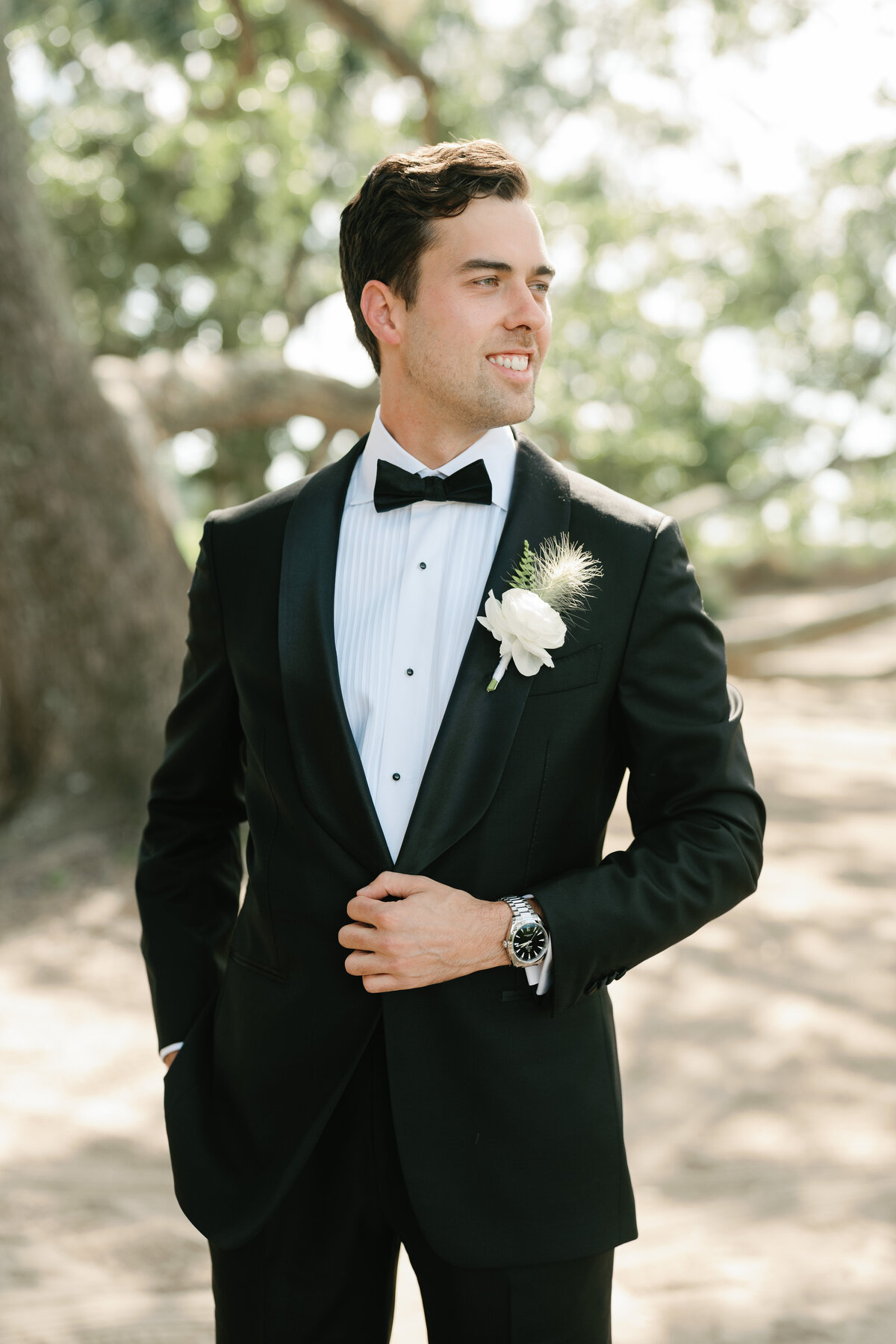 Becca & Lee- First Look & Portraits-25