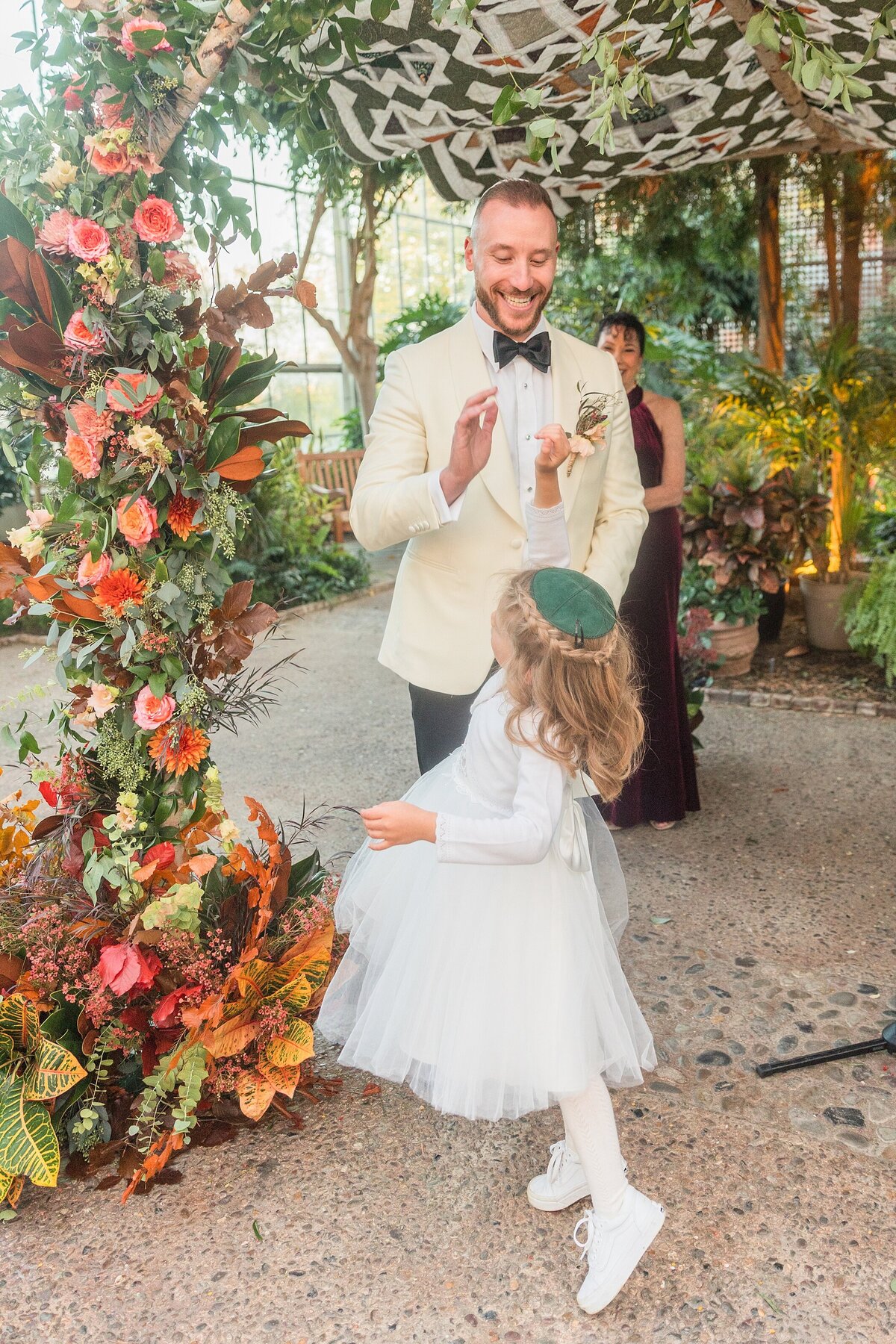 Fairmount Horitculture + Philadelphia + PA + Sarah and Zach + Jewish Couples + Yael Pachino Photogarphy LLC_3273