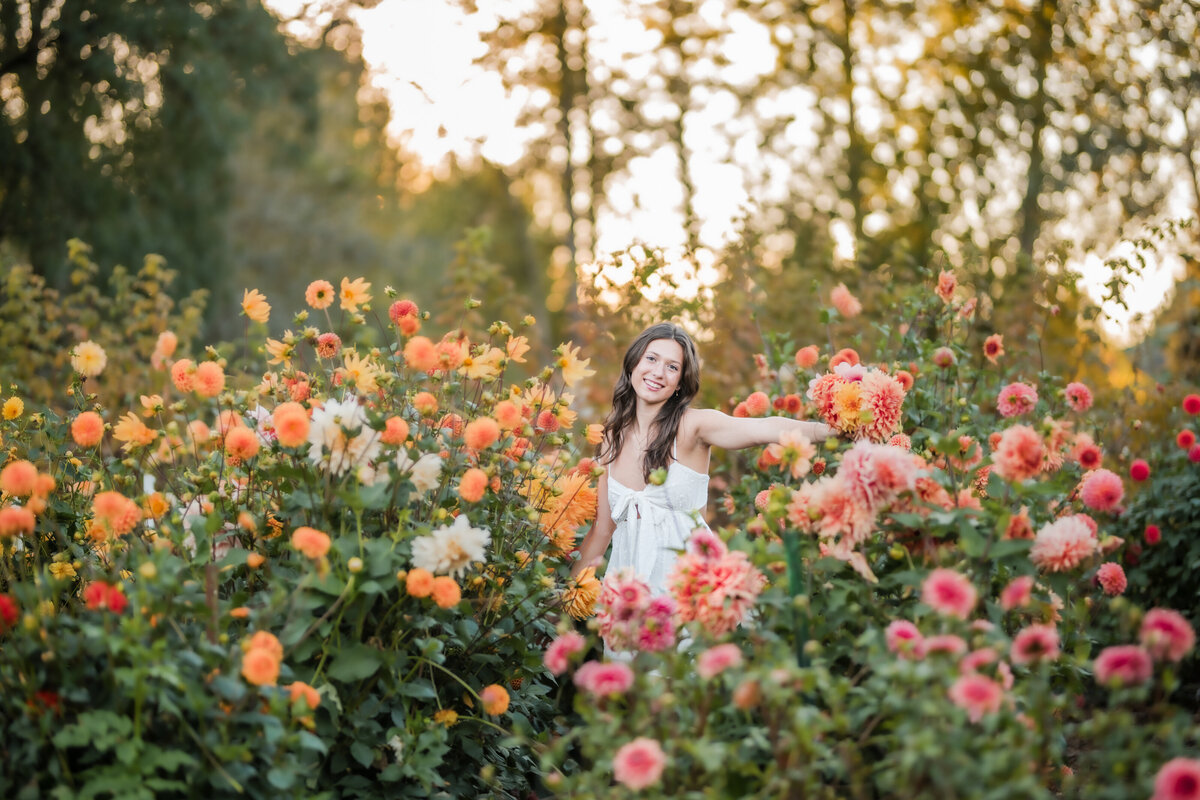 Seattle Senior Photographer | Heleyna Holmes Photography