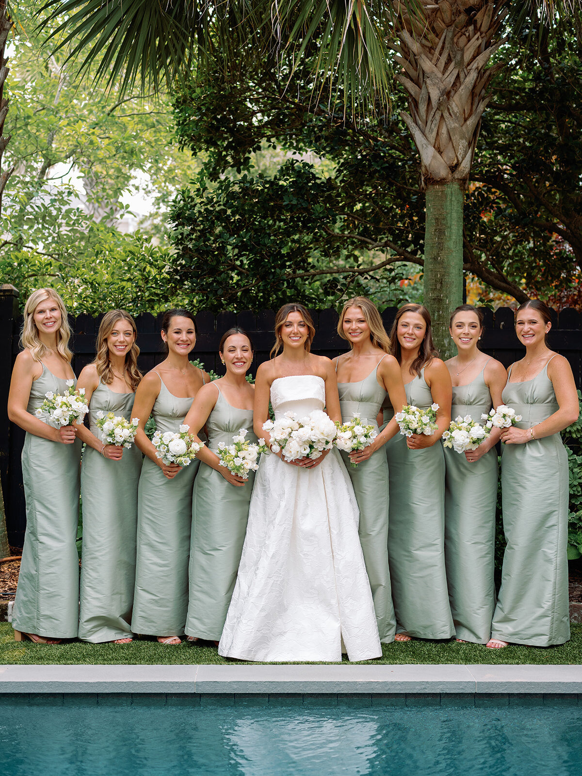 Classic Charleston Wedding with green & white at Hibernian Hall by Sarah Bradshaw 0142