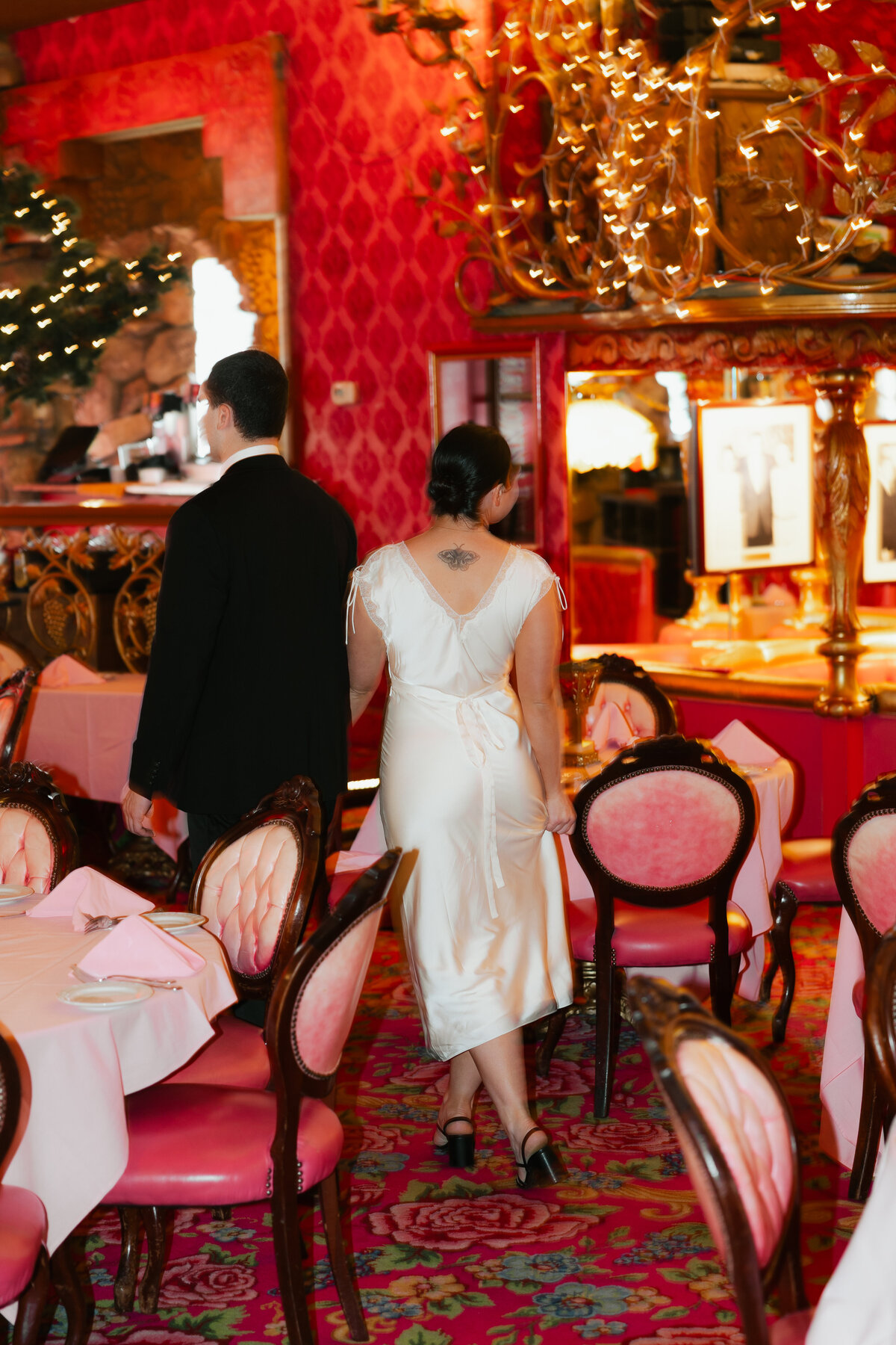  Editorial Wedding by Daisy Janae Photos