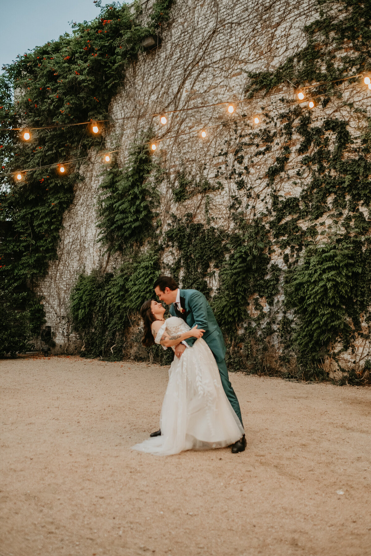 elegant-fort-worth-wedding-on-film-brik-venue-fort-worth-wedding-photographer-blake-tina-453