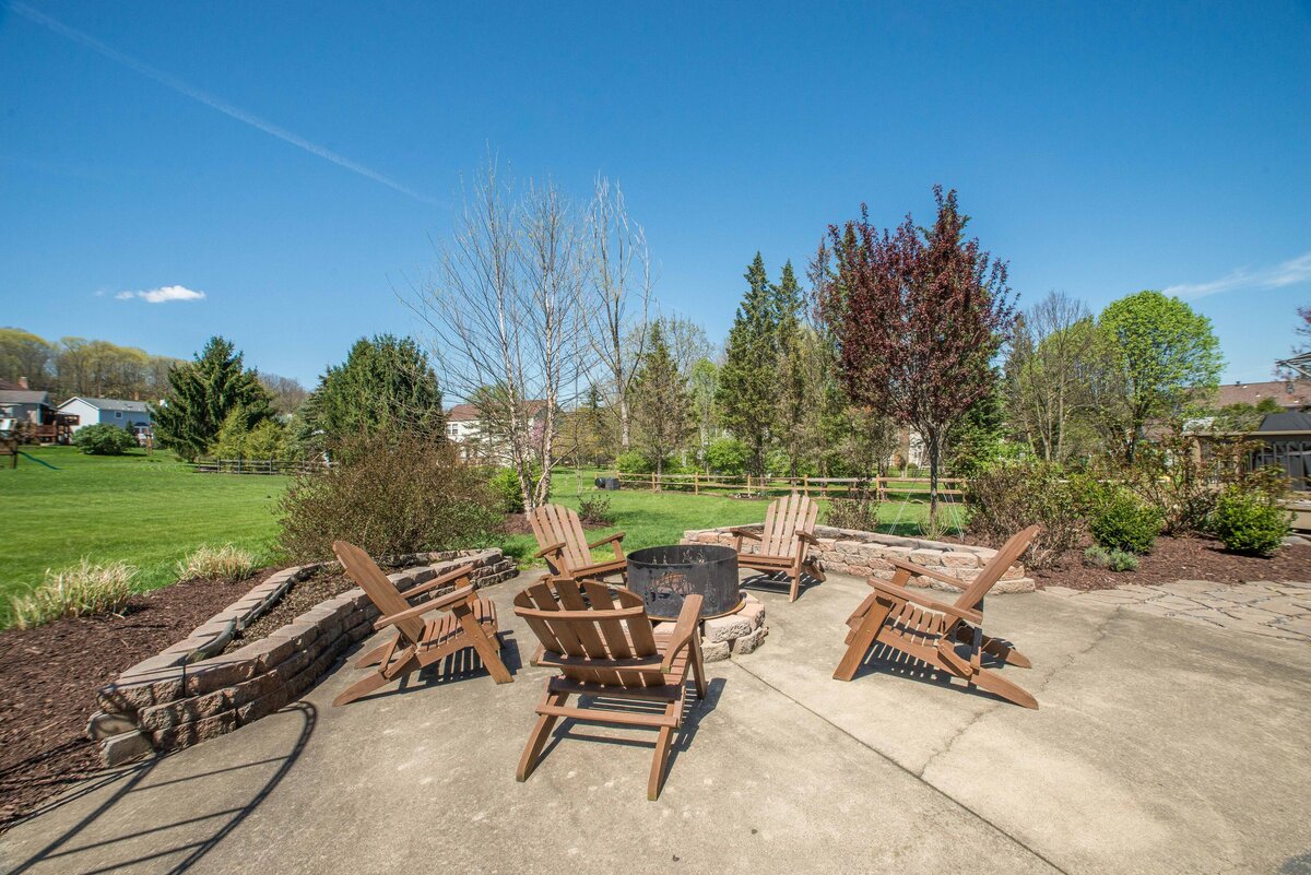 2017-04_1061LakemontDr-161