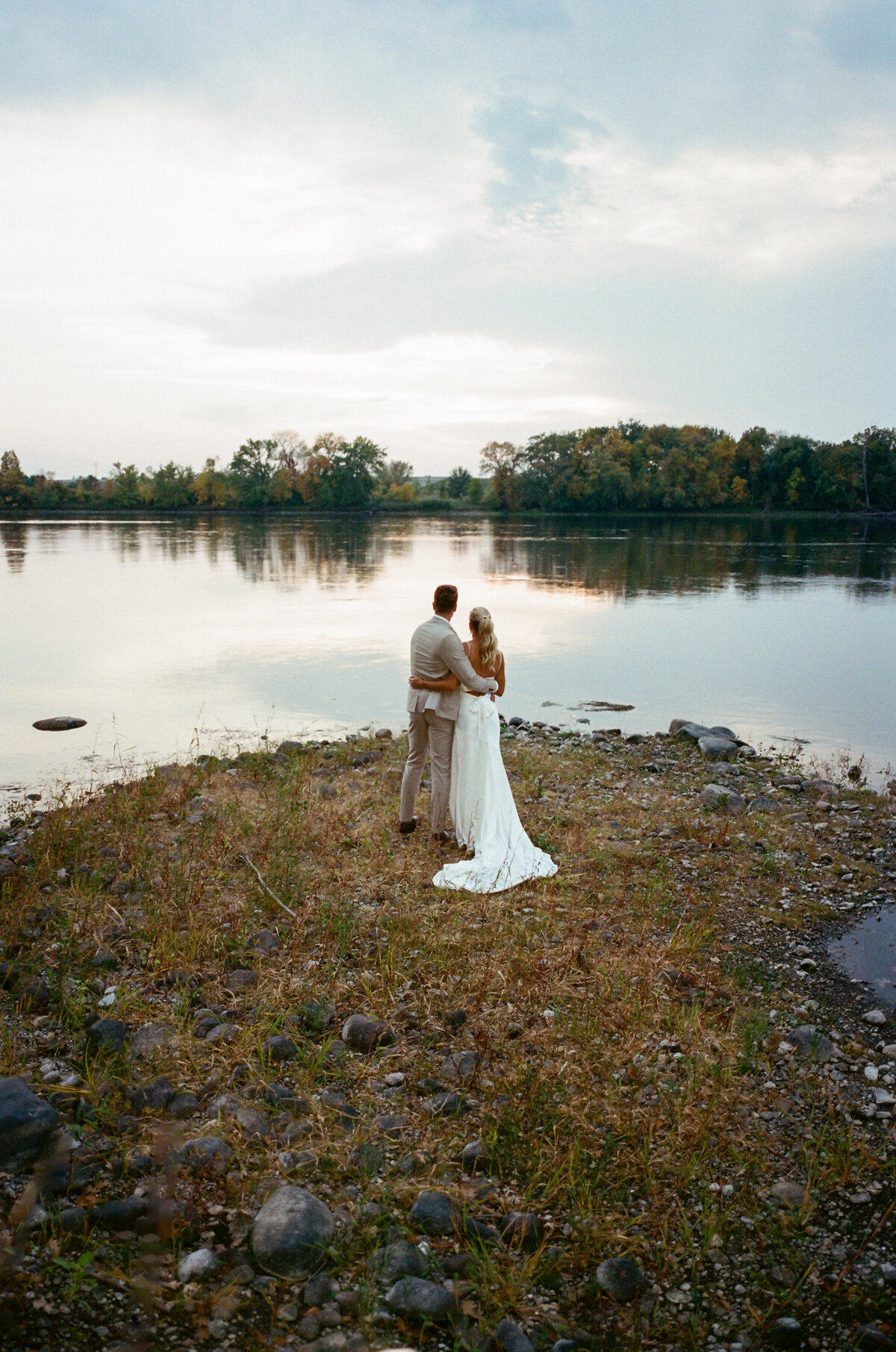 Backyard-Wedding-Rogers-MN-B&S-Will-DeGraw-Clever-Disarray-105
