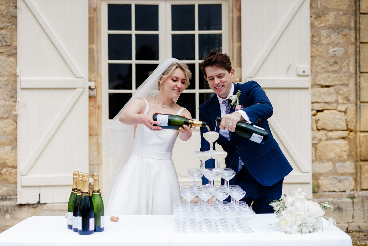 Modern_Chic_Chateau_Valouze_Destination_Wedding_Photographer-61