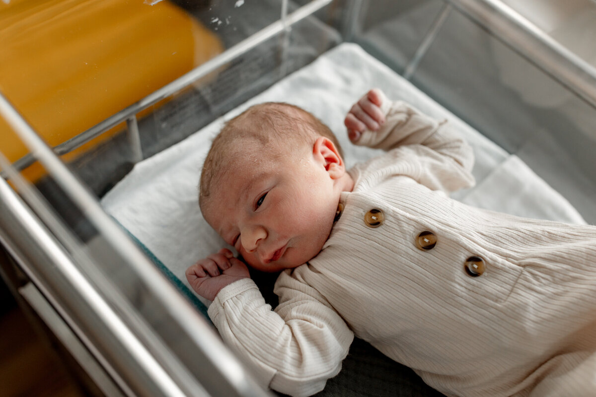 Tontitown AR newborn photographer, newborn photography in Tontitown Arkansas, newborn photoshoot near me