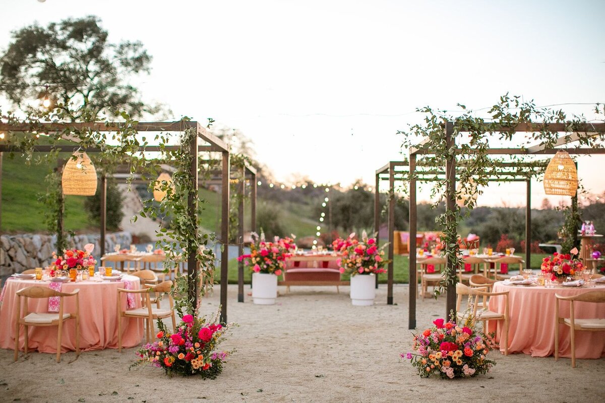 greenery-on-cabanas-pink-reception