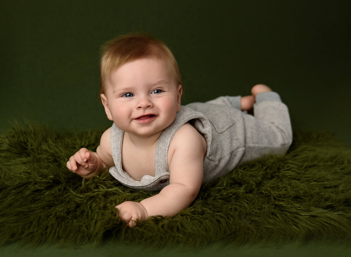 milestone Six-month-one-year-simplistic-cakesmash-keller-dfw -baby-photographerLAN_7555-WesleyE