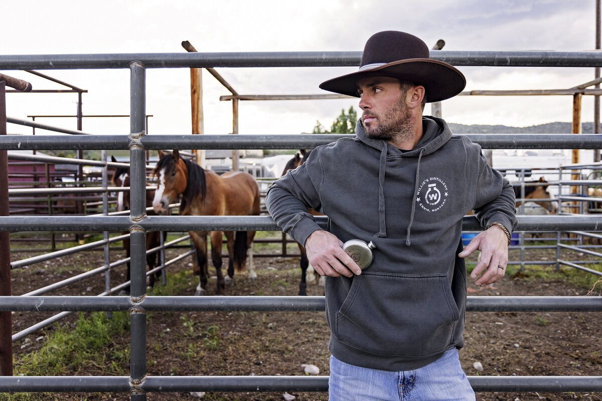 Shanna-Mae-Photography-Montana-Photographer-Business-Lifestyle-Willies-Distillery022