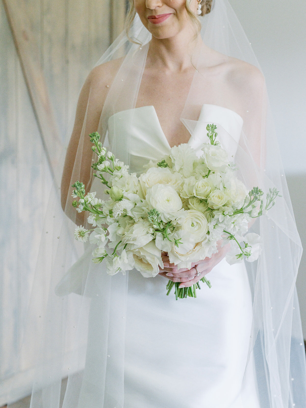 Lauren & Mac Bride Getting Ready-84