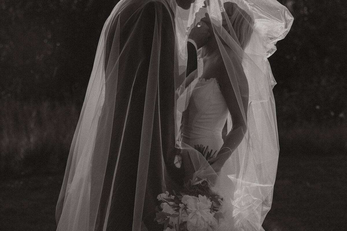 trail-creek-cabin-sun-valley-timeless-wedding-sneaks-173_websize