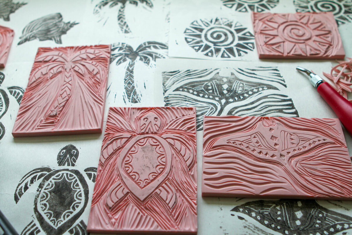 turtle carved block