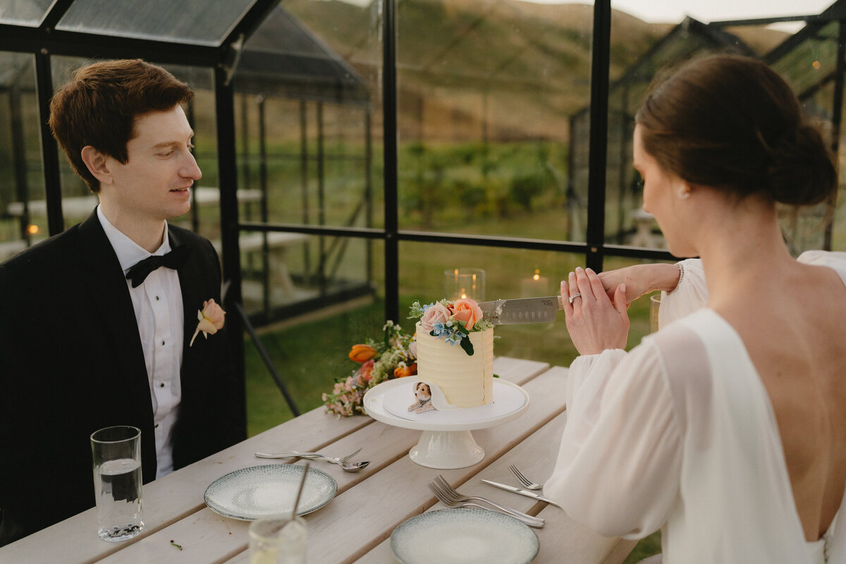 Melissa Clark Photography - Queenstown Wedding Photographer - Jess & Ryan Coromandel Peak Elopement Wanaka-316