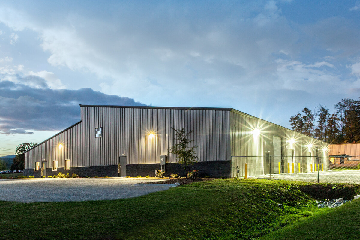 Baker Roofing facilities built by Cooper Construction - 18