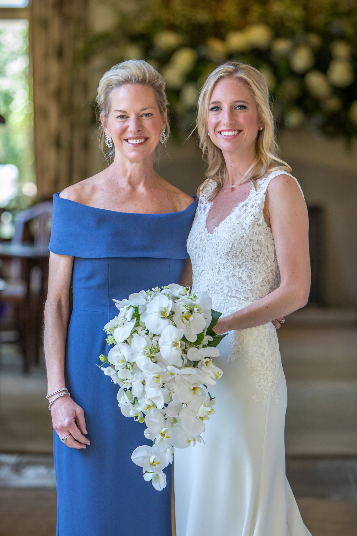 mother-and-daughter-piedmont-driving-club-golf-course-wedding