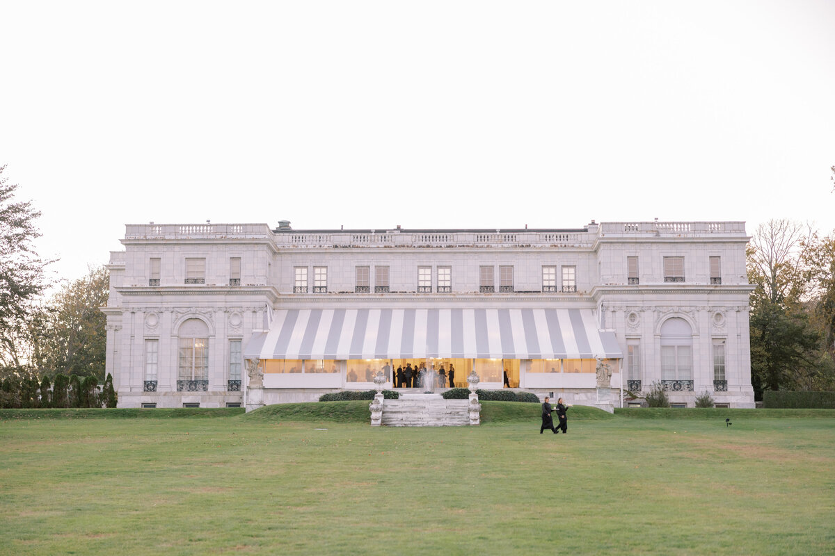 taylor-van-wedding-72