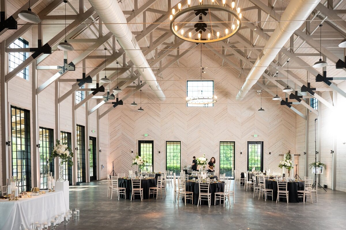 Wedding-at-Board-and-Batten-Lexington-North-Carolina-0871