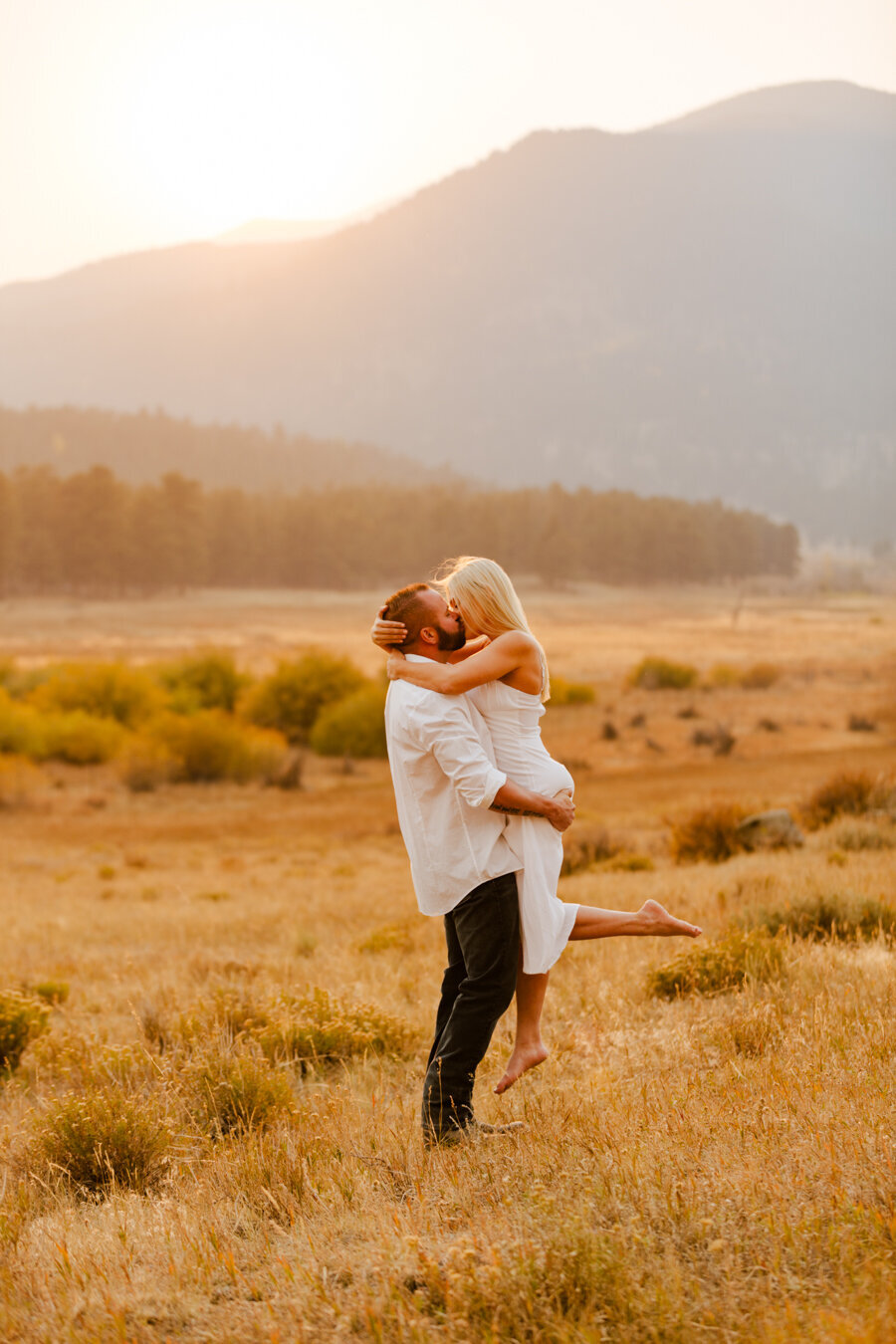 estes-park-engagement-rocky-mountain-national-park-engagement-couples-session-mountain-elk-lake-photography-17