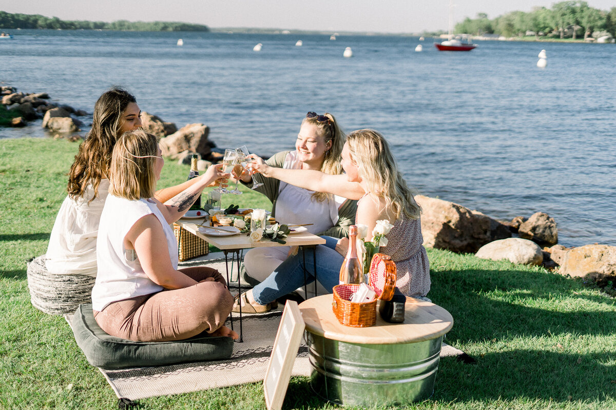 Picnic-North-Glamping-Minneapolis-Glamping-Minnesota-Camping-Bachelorette-Party-Minneapolis-Minnesota-Wedding-Photographer-2021-Rachel-Elle-Photography-95