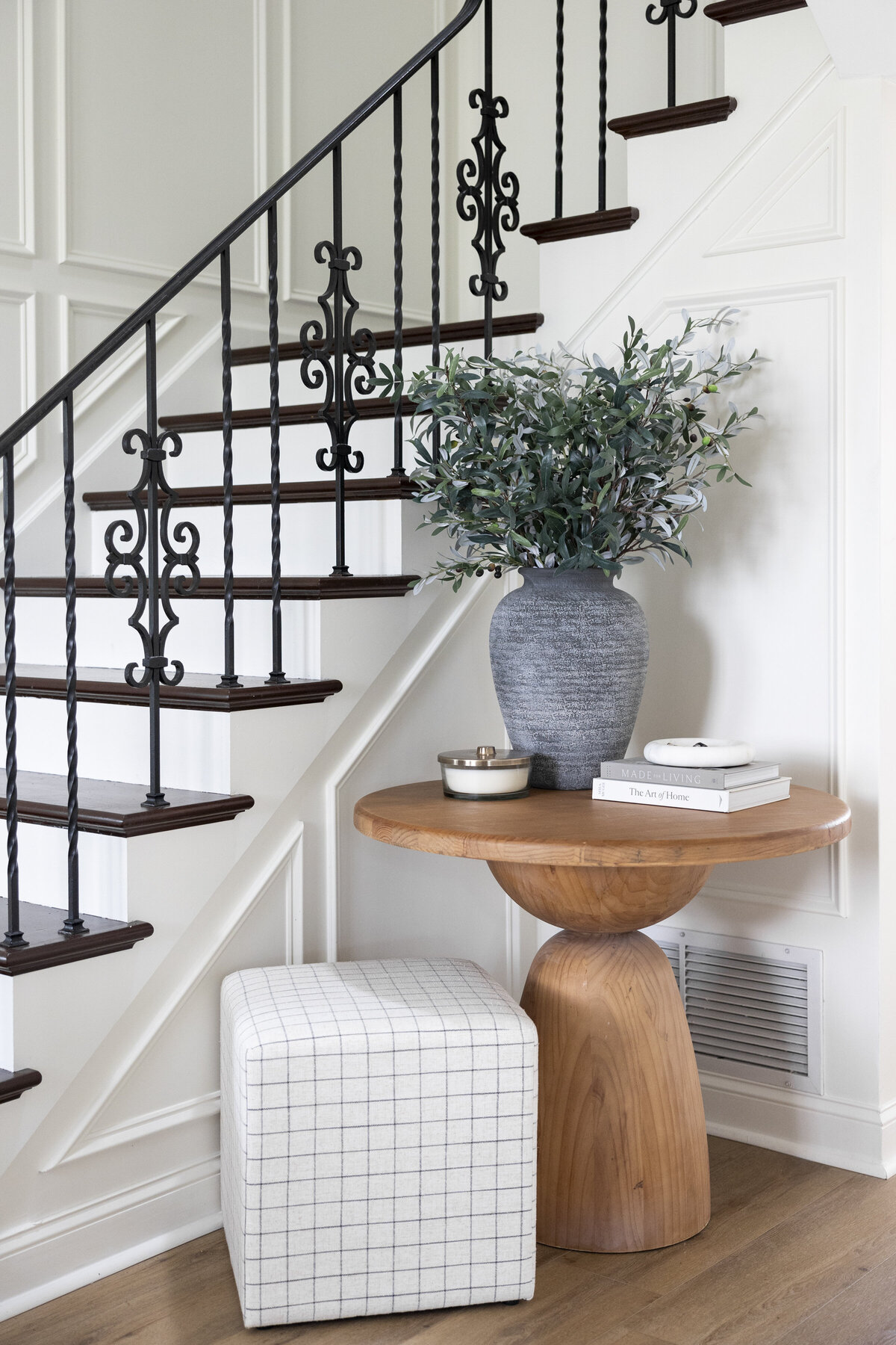 Valencia Residence Collins & Co. Brand  | Image by The Branded Boss Lady © 111
