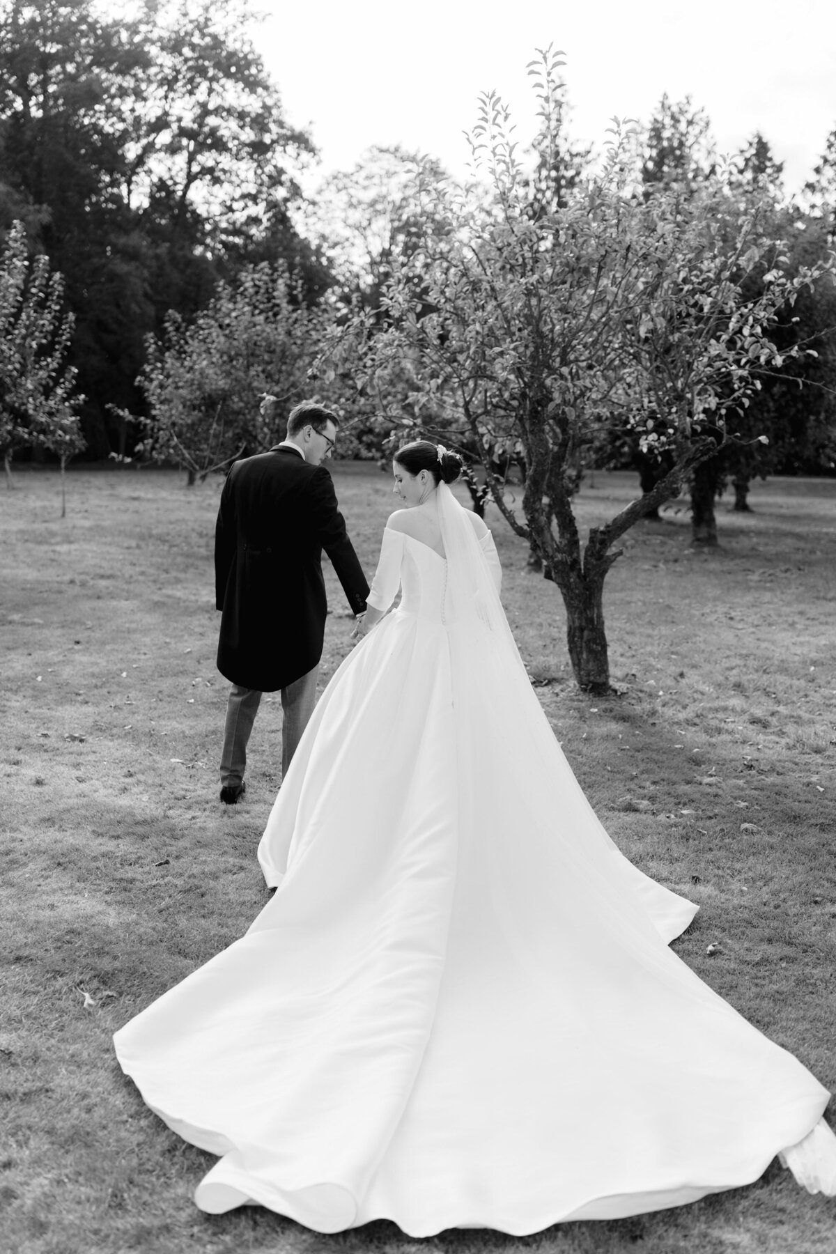 thicket-priory-wedding-photographers-film-35mm-532
