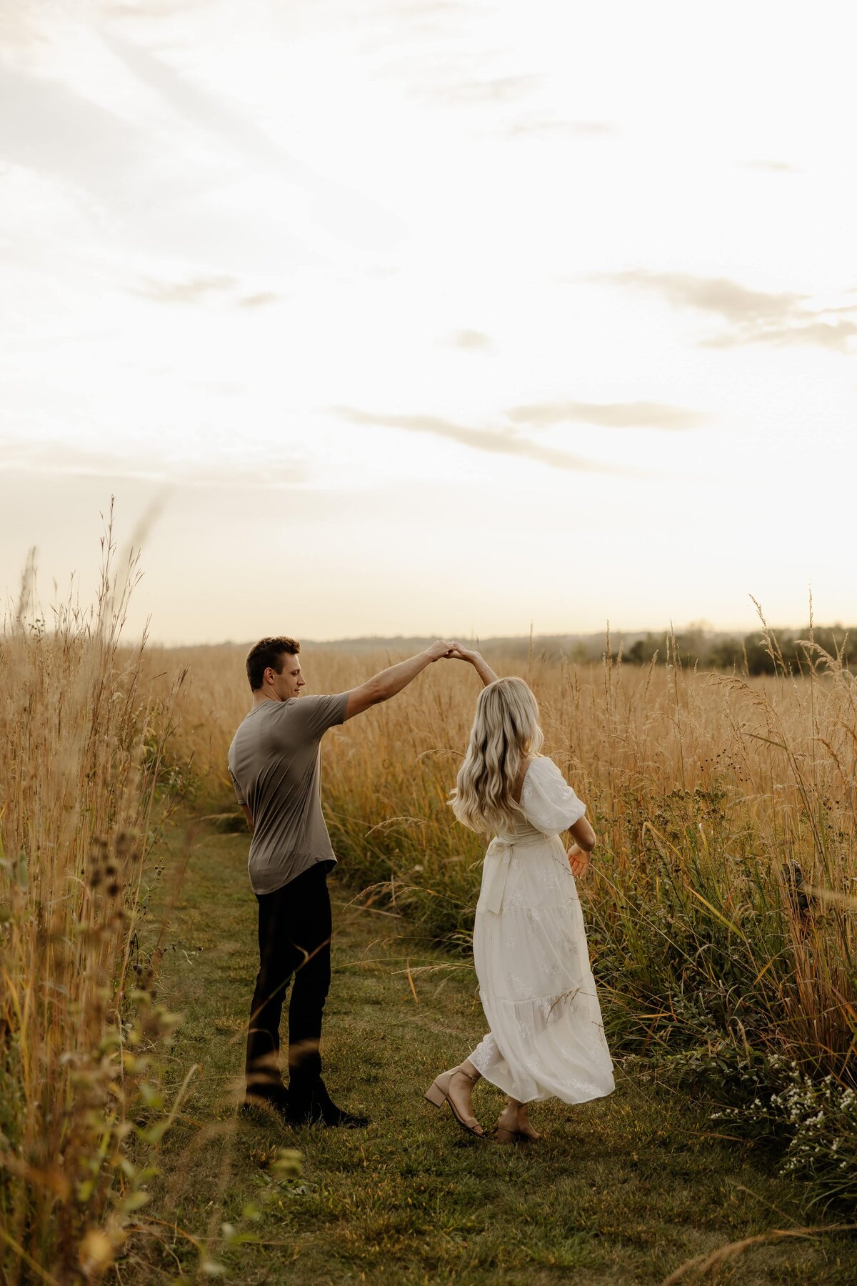 joy-filled-engagement-3
