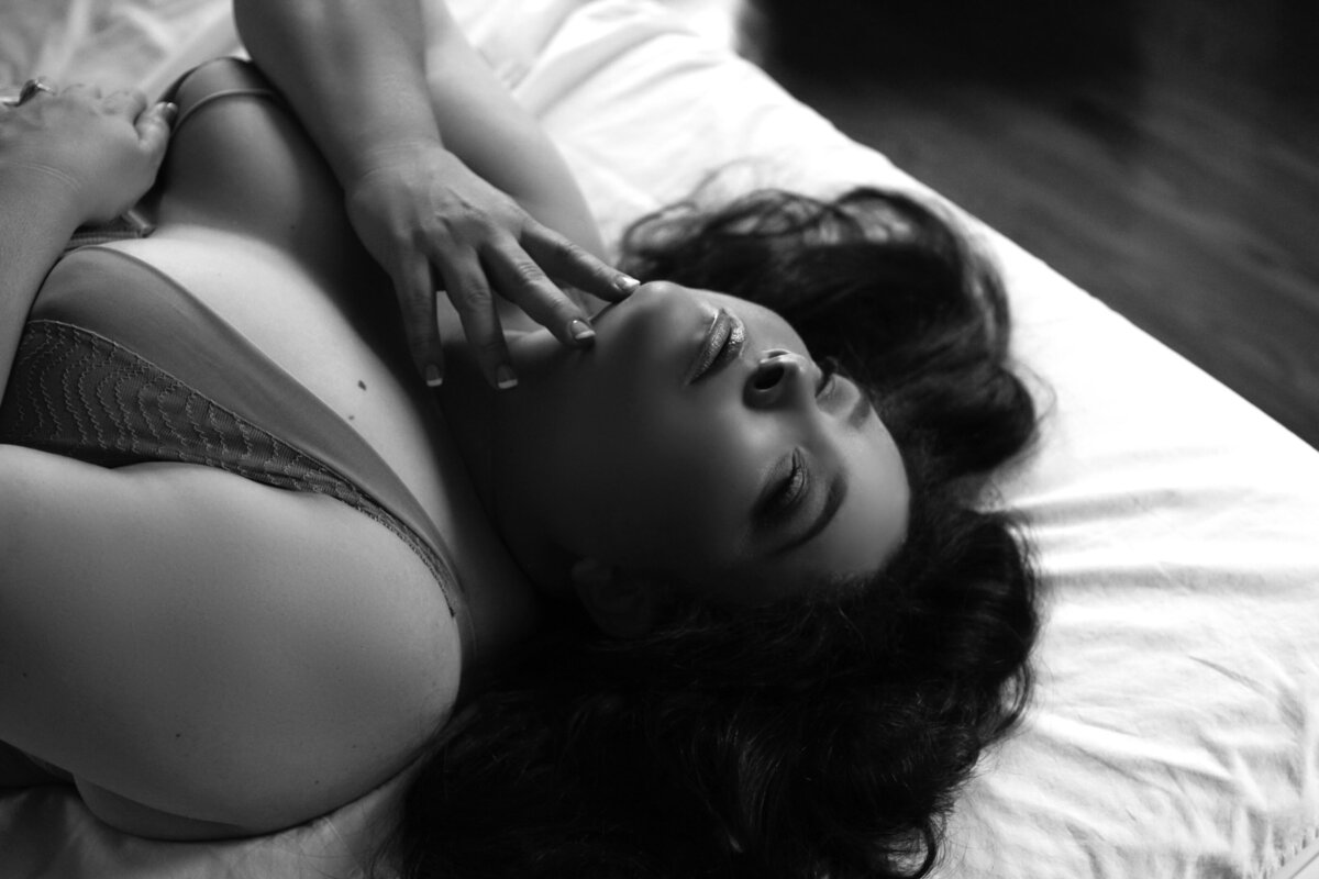 Susie_Avina_07_BW