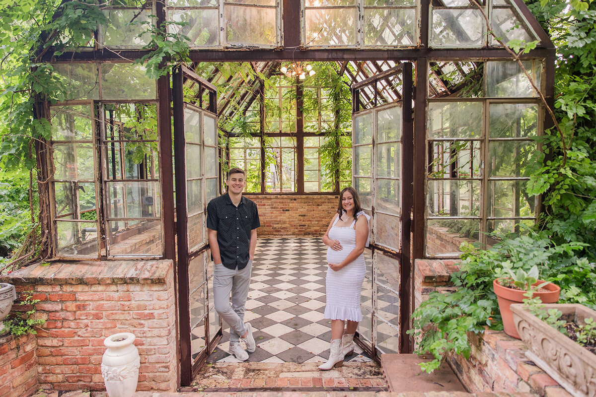 sekrit.theater.greenhouse.austin.maternity.pregnancy.photos.11