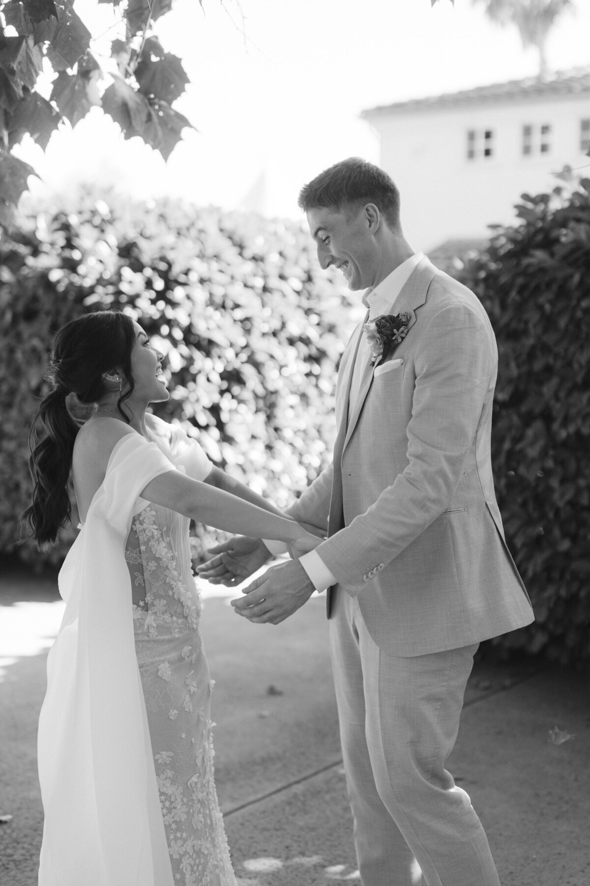 Olivia-Marshall-Bear-Flag-Farm-Wedding-4