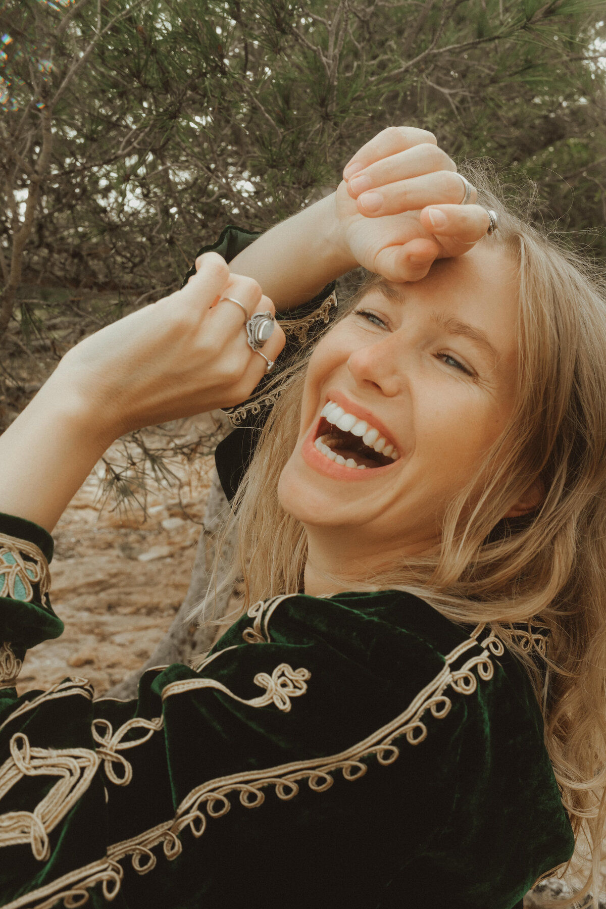 sunny meraki brand shooting mallorca content creator kreative online fotografie ausbildung portfolio retreat