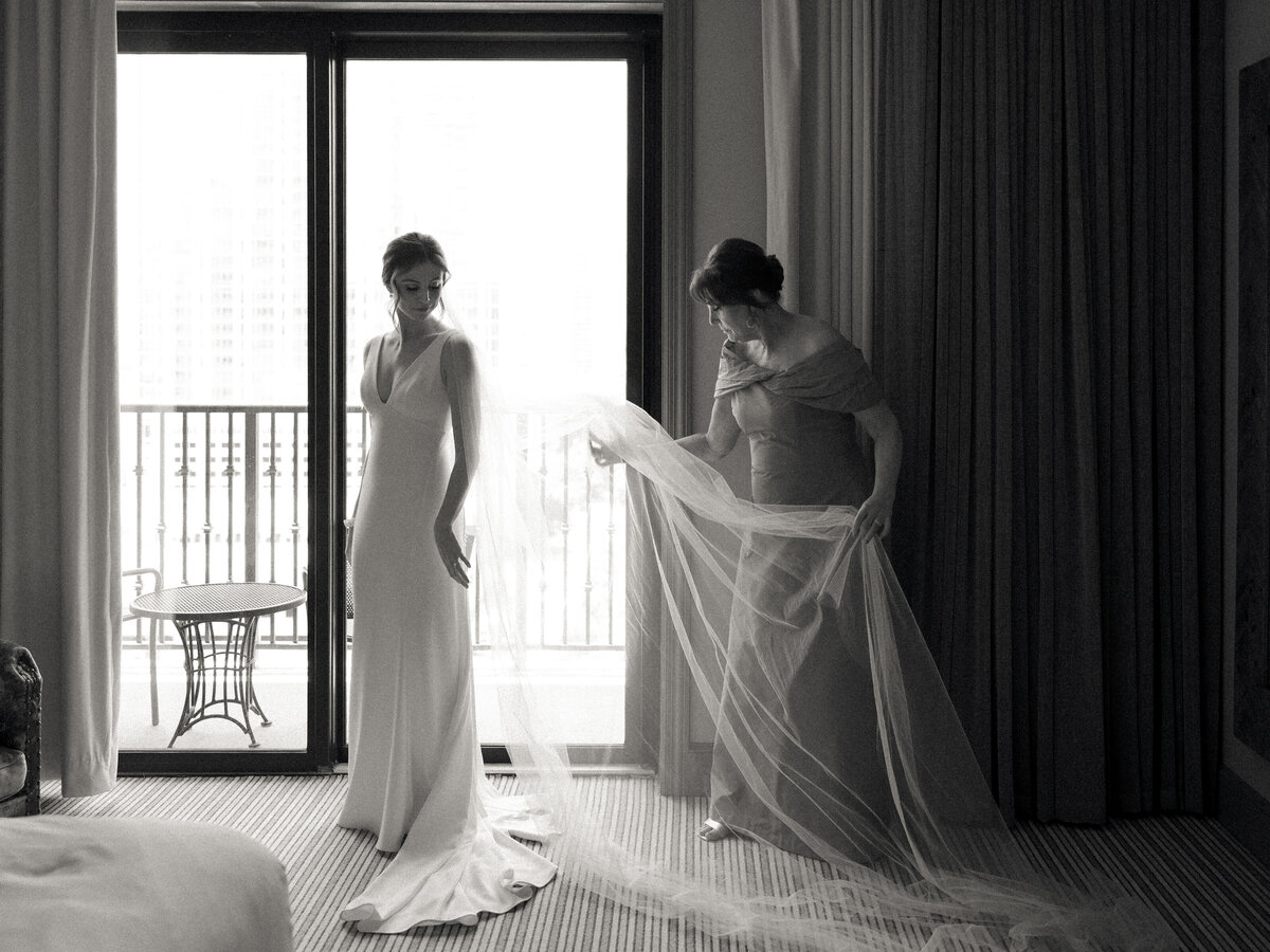 Anastasia Strate Photography Hotel Zaza Austin Wedding-11