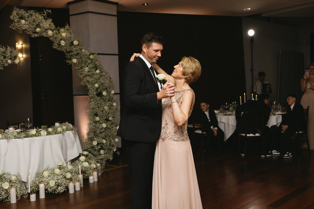 Naples Bay Resort Wedding - Z Photo and Film - Marc and Maddi_-42