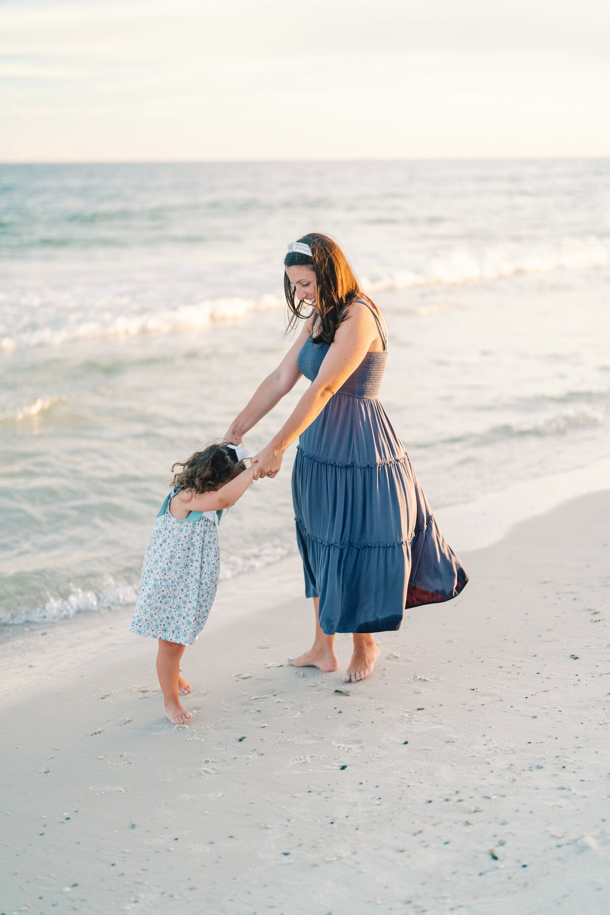 gulf shores family beach portraits-07308