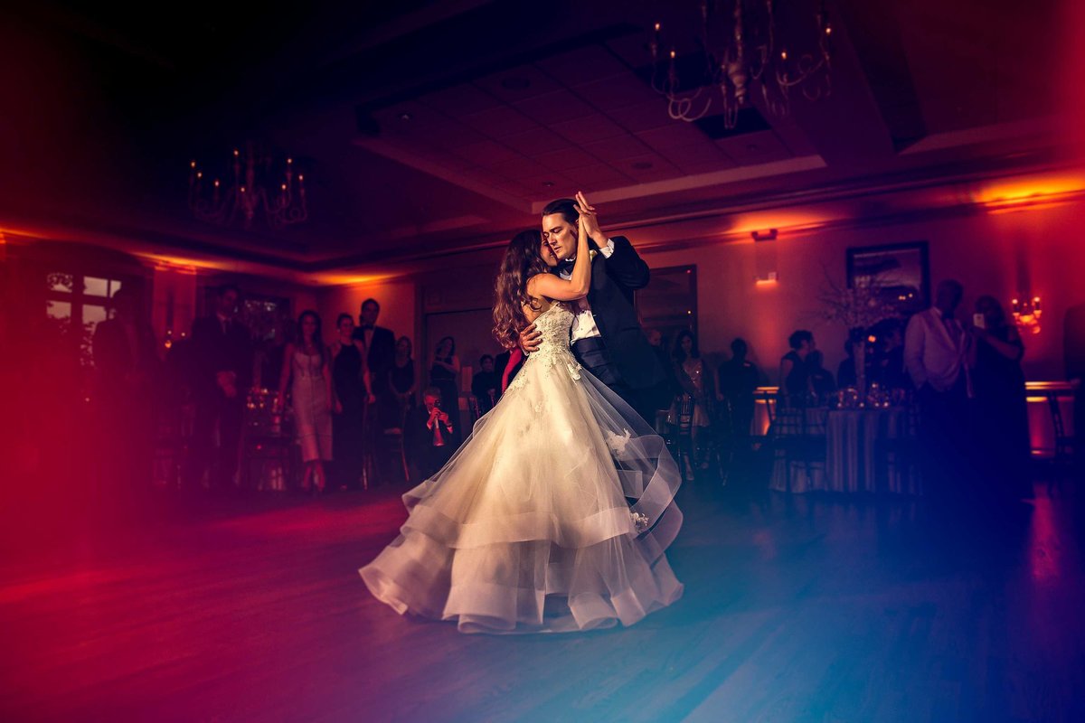 First-Dance-Country-Club-Charleston-Wedding-Photographers-in-Charleston-SC-Fia-Forever-Photography
