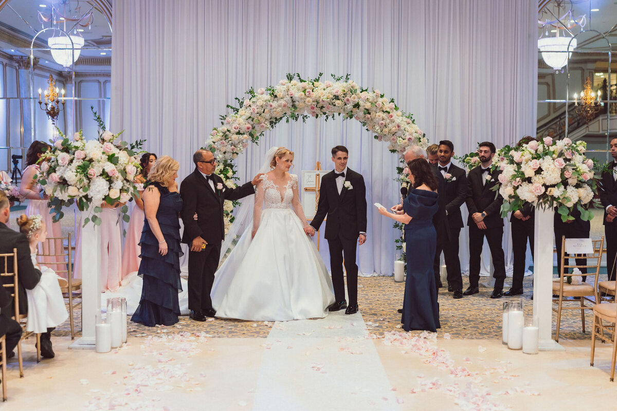 250613-Laura&Alex-Wedding-TheLegacyCastle-PomptonPlains-NJ-Previews-Web-189