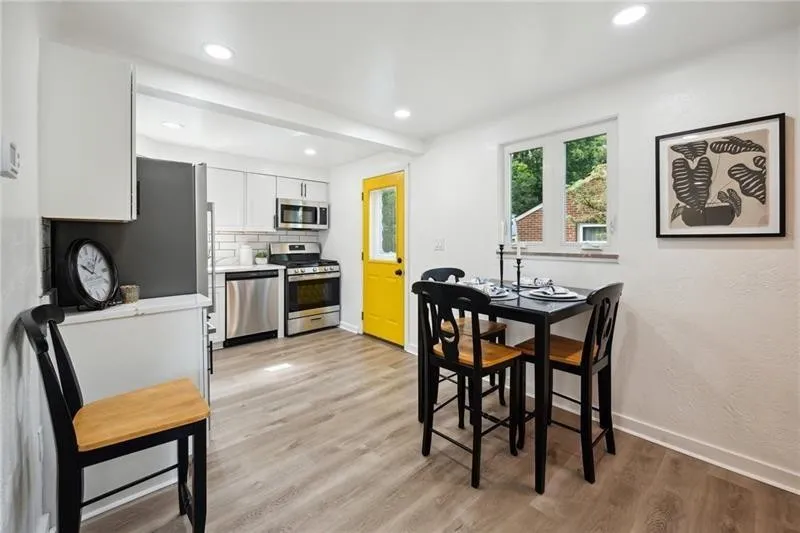 Modern kitchen staging highlighting open-concept living and buyer-focused design