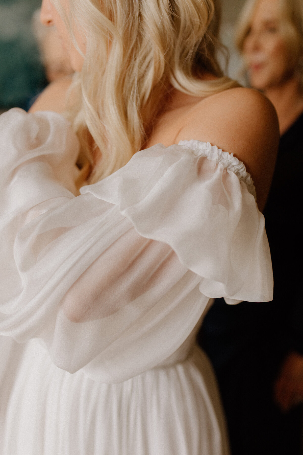 Waterfront wedding by california wedding photographer Emma Lauren Photos Southern California Wedding Photographer -75