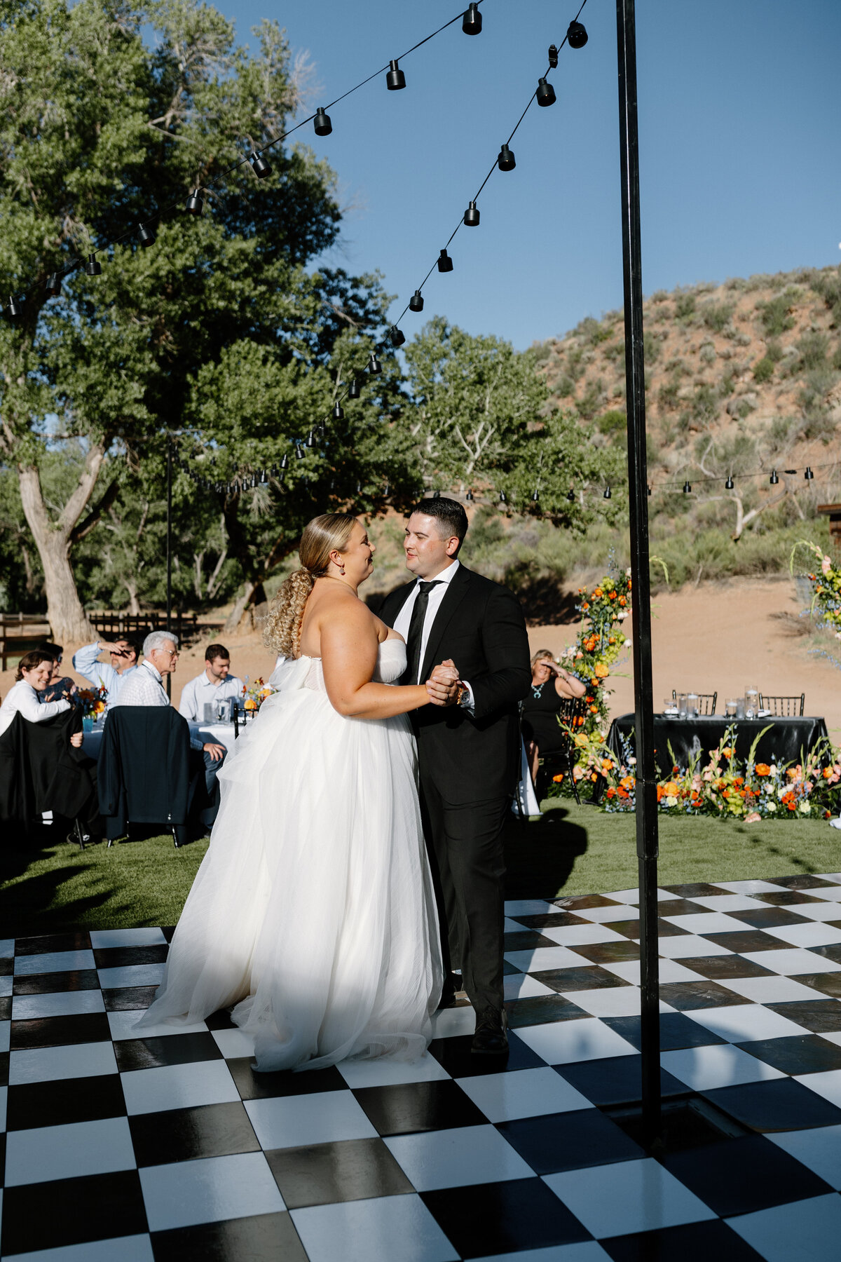 D+A_WEDDINGPREVIEW_KAYLAESPARZAPHOTOGRAPHY-108
