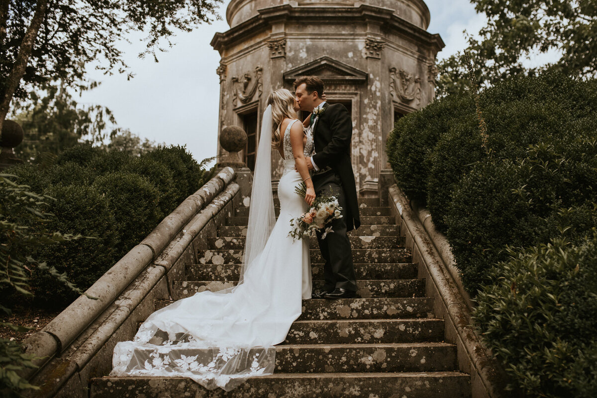 Laura Dean Photography_Tijanandhenry_larmertreegardens_lauradeanphotography_dorsetweddingphotographer-55-1