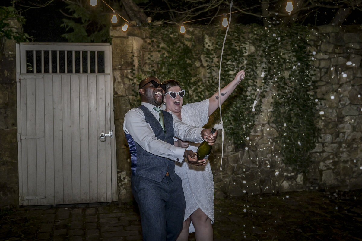 Champagne spray