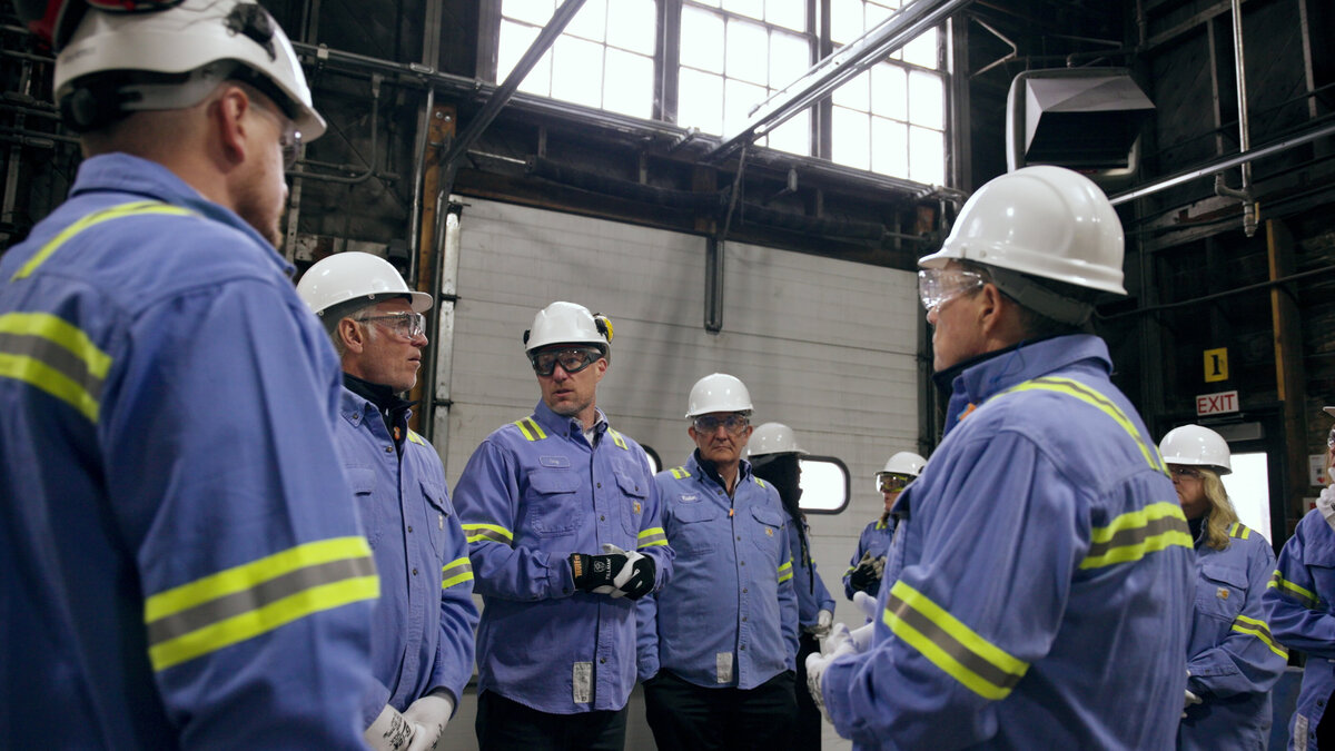 Sequence 01.00_02_38_30.Still004