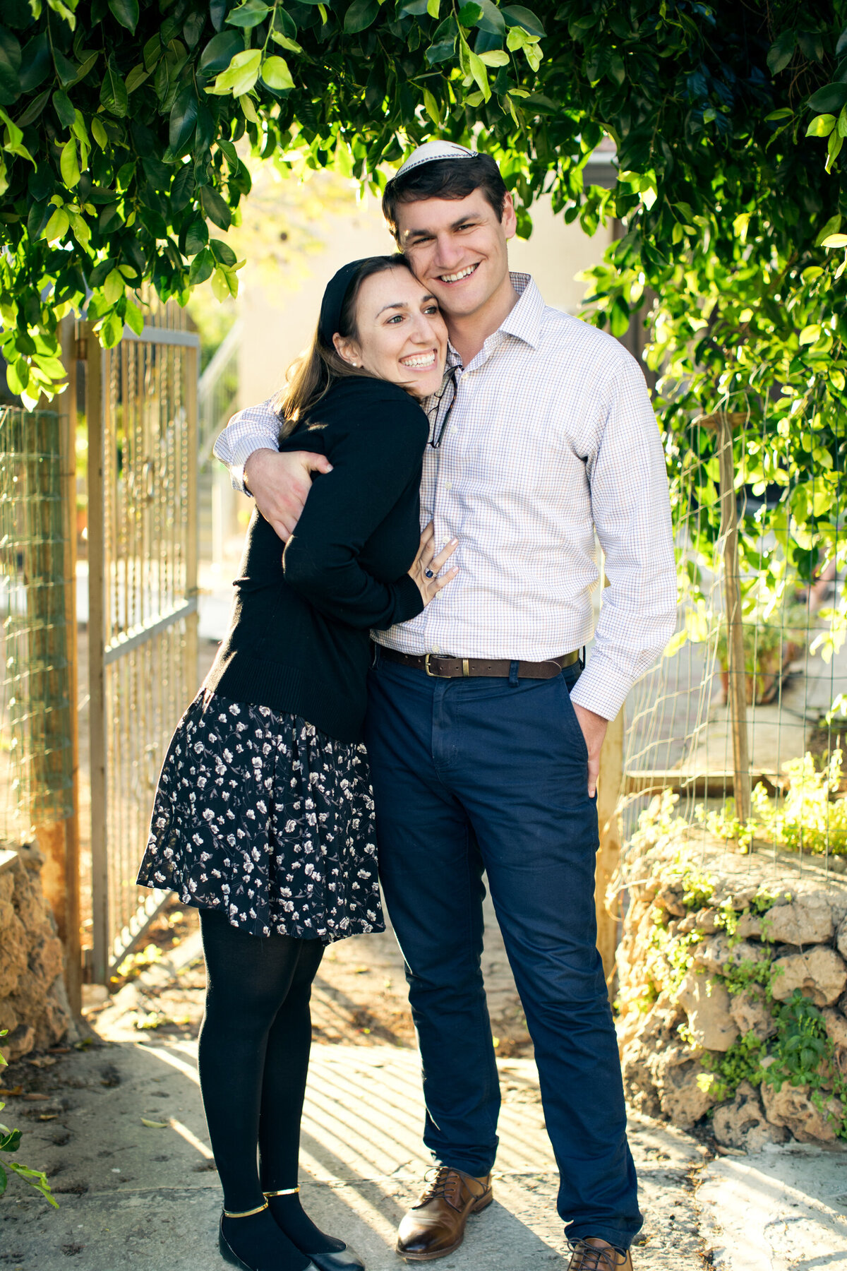 love-hug-engagement