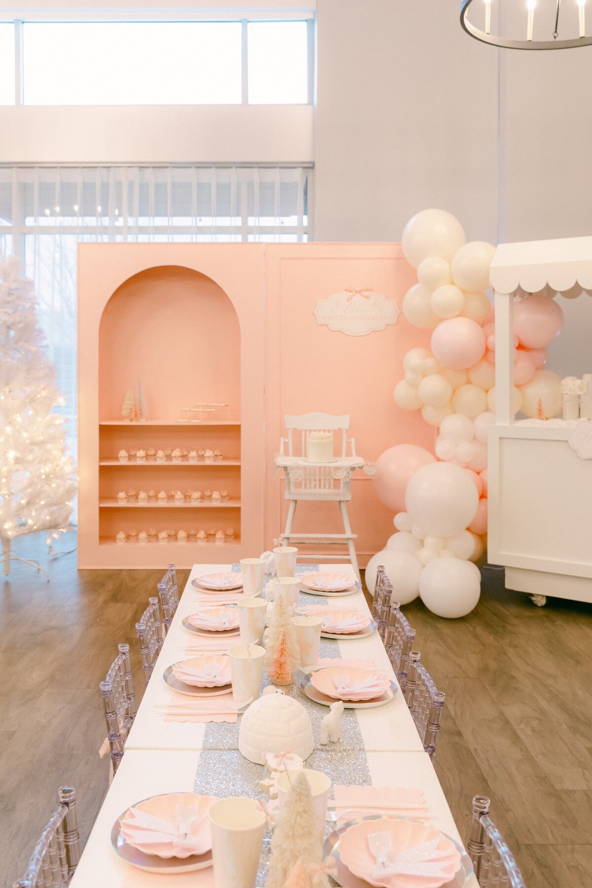 ModernLittleEvents__ChloesFirstBirthday_CourtneyBreedenPhotography-11