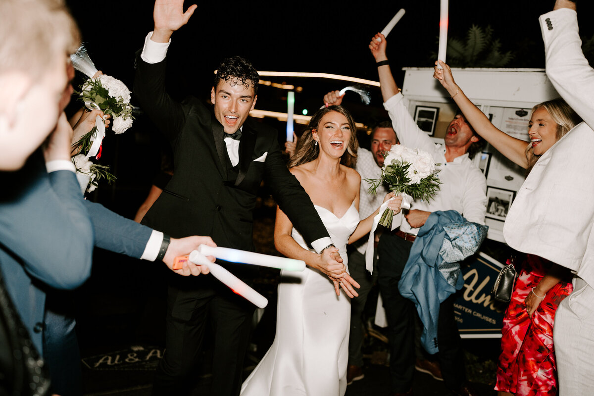 abby-parker-lake-minnetonka-wedding-116