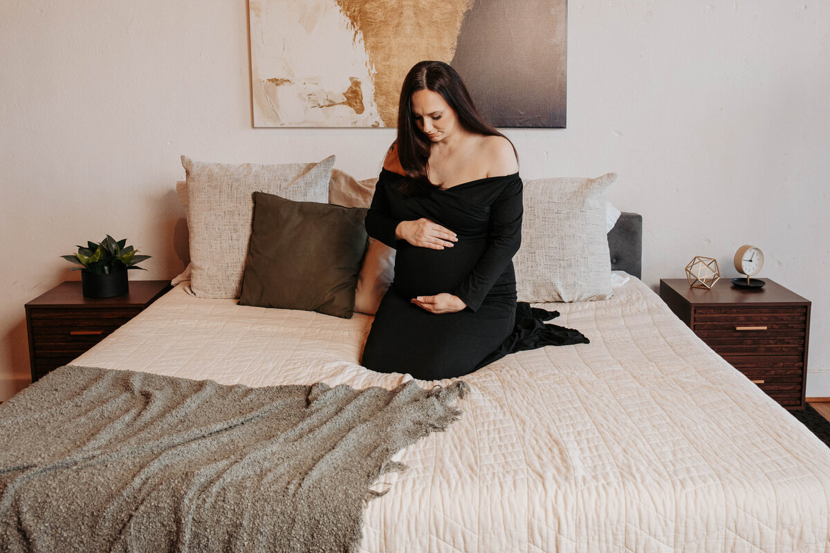 Kara - Maternity-31