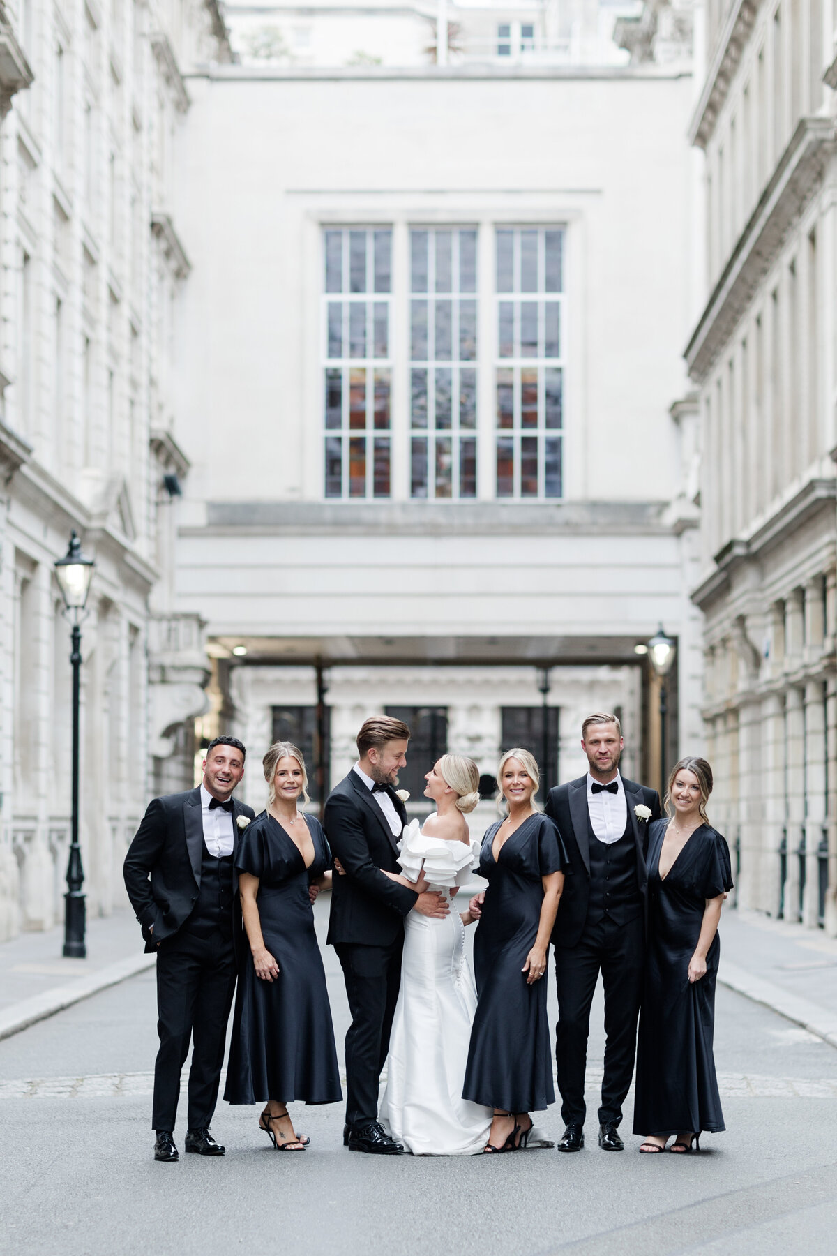 170 editorial wedding photography at balls brothers austin friars