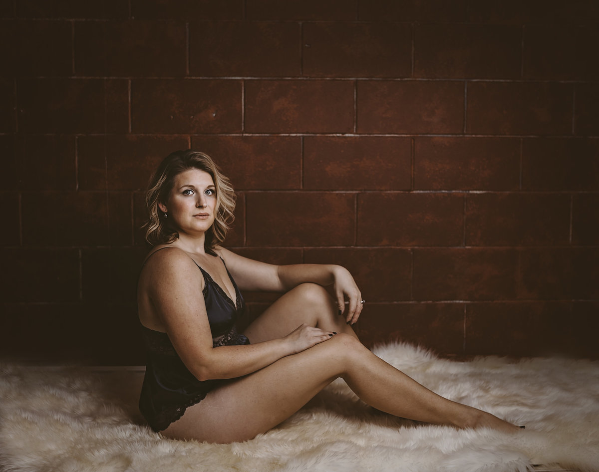 Boudoir session of a beautiful woman in McBride BC