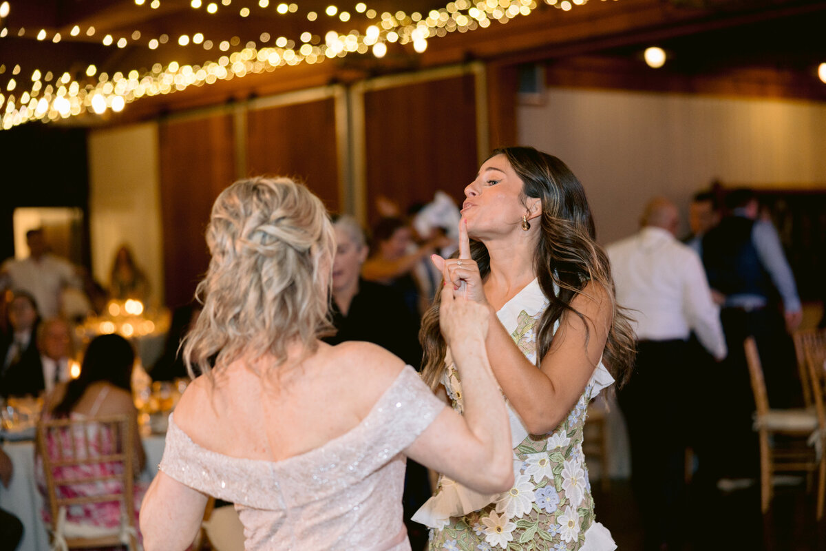VictoriaAndrewsWedding_1804