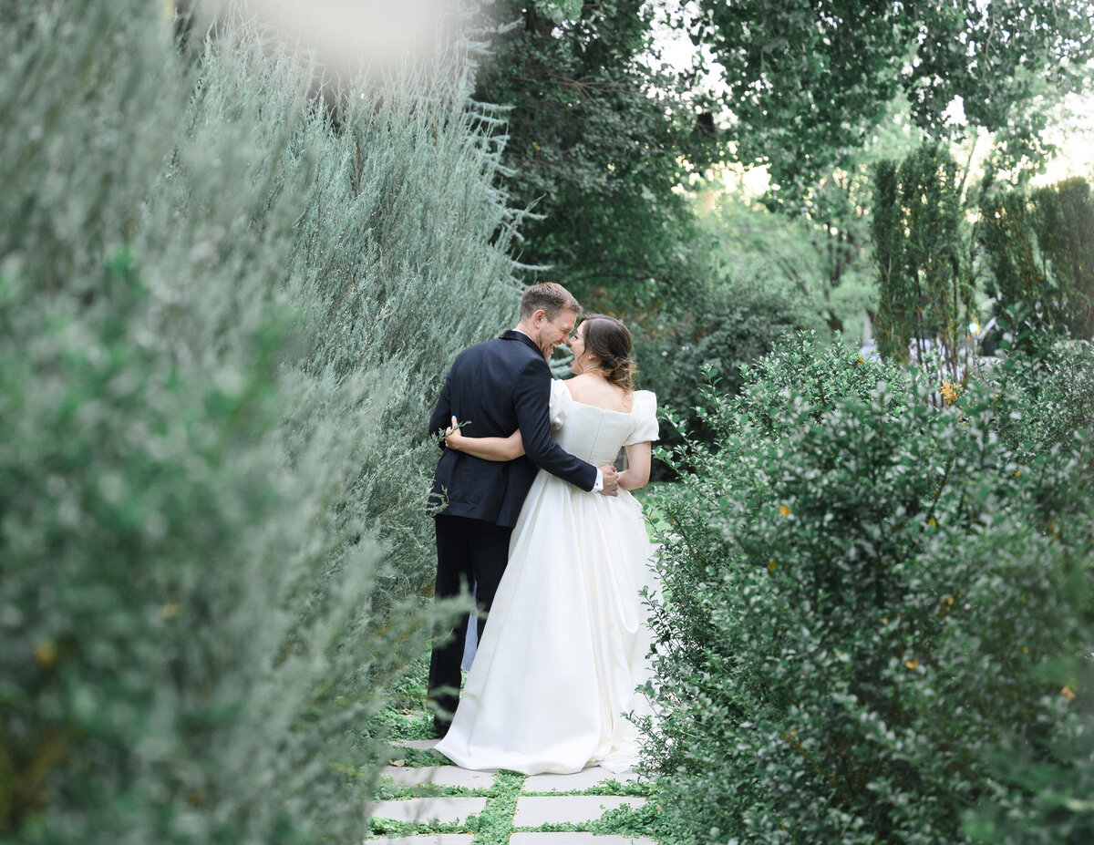 Angela + Brandon Sneak Peeks 80
